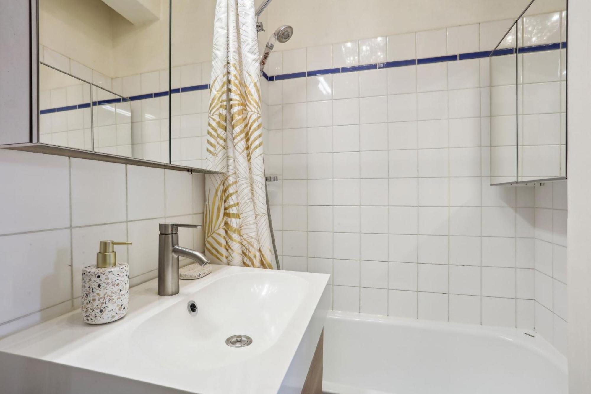 Eiffel Tower & Invalides - Cityapartmentstay Paris Exterior photo